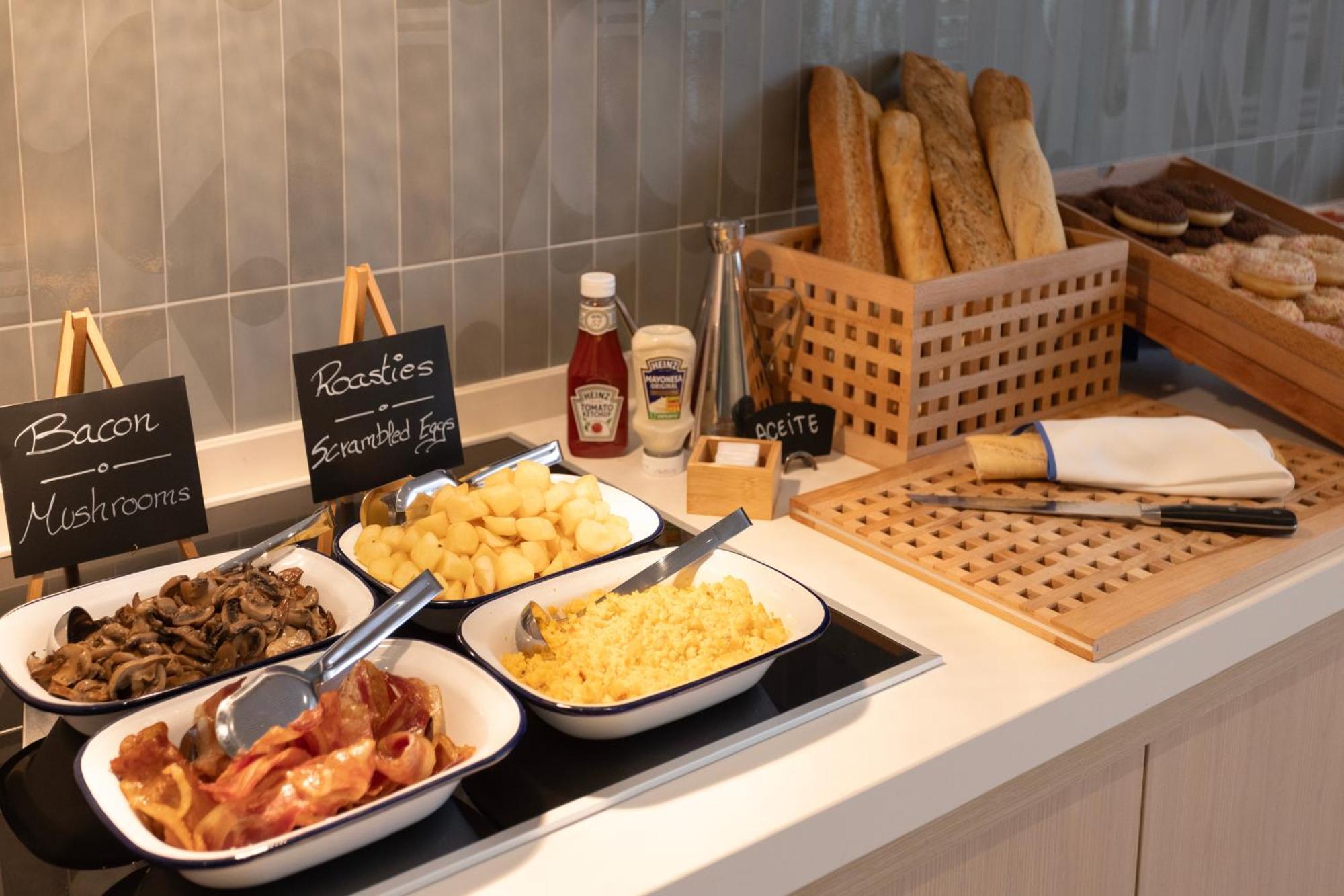 Staybridge Suites & Apartments Malaga By Ihg 外观 照片